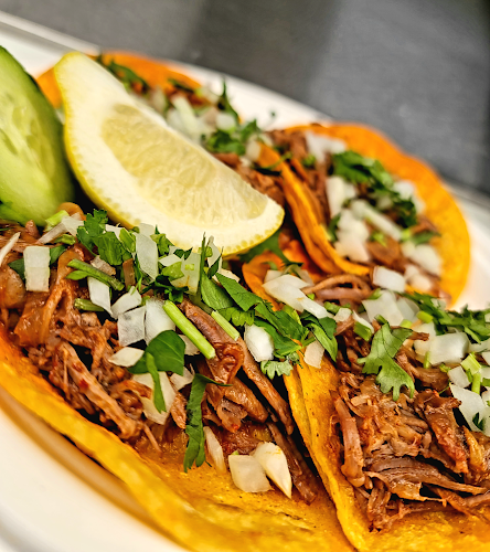 Opinii despre TacosyMariscosNuevoImperio în Watsonville - Hospitality and gastronomy