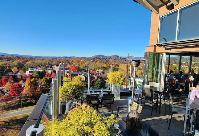 The Montford Rooftop Bar - Asheville