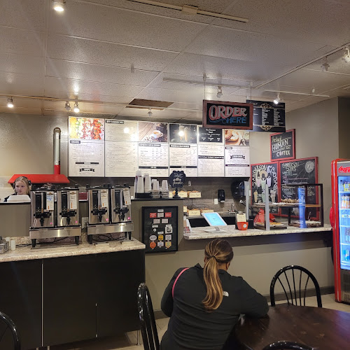 Broadway Bean and Bagel Co. - Minot