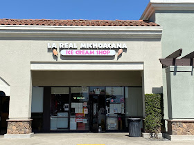La Real Michoacana Ice Cream Shop