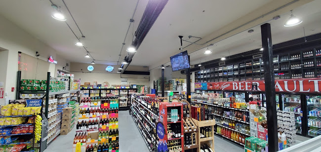 Opinii despre Cottage Liquors în Newark - Hospitality and gastronomy