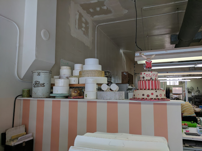 Kathy's Creative Kakes