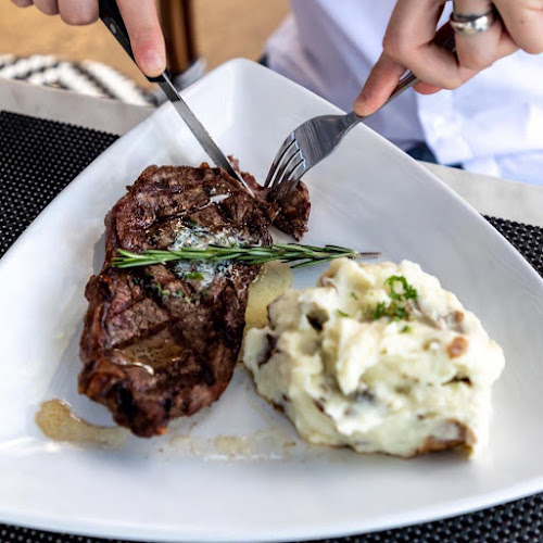 Hookah bar at AURA - Miami Beach