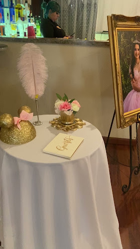 Opinii despre A Taco Man Catering, Photo Booth, Chiavari Chairs & Party Rentals în Victorville - Hospitality and gastronomy