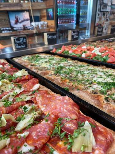 221 Main St D, Huntington Beach, CA 92648, United States