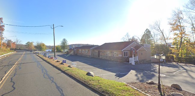 Reviews of Down The Hatch in Brookfield - Hospitality and gastronomy