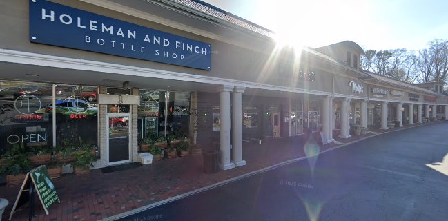 Holeman & Finch Bottle Shop