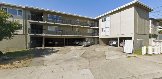 Comentarii opinii despre PG Cakes