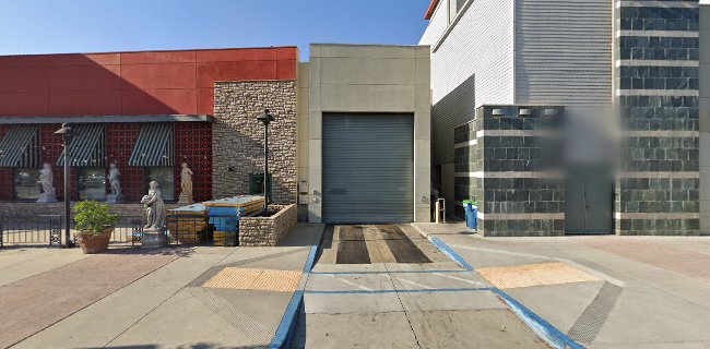 Tutti Frutti Frozen Yogurt