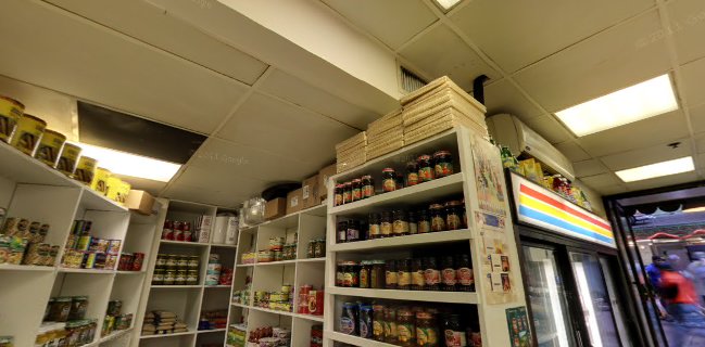 Comentarii opinii despre Garo's Deli