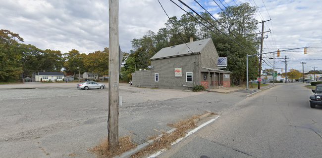 2647 W Shore Rd, Warwick, RI 02889, United States