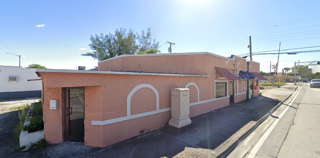 Marina's Bar & Restaurant