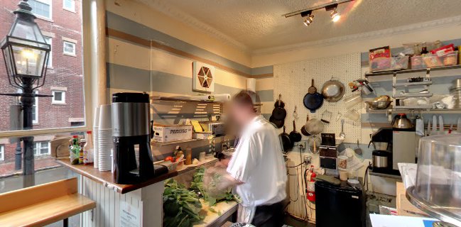 Mike & Patty's Bay Village - Boston